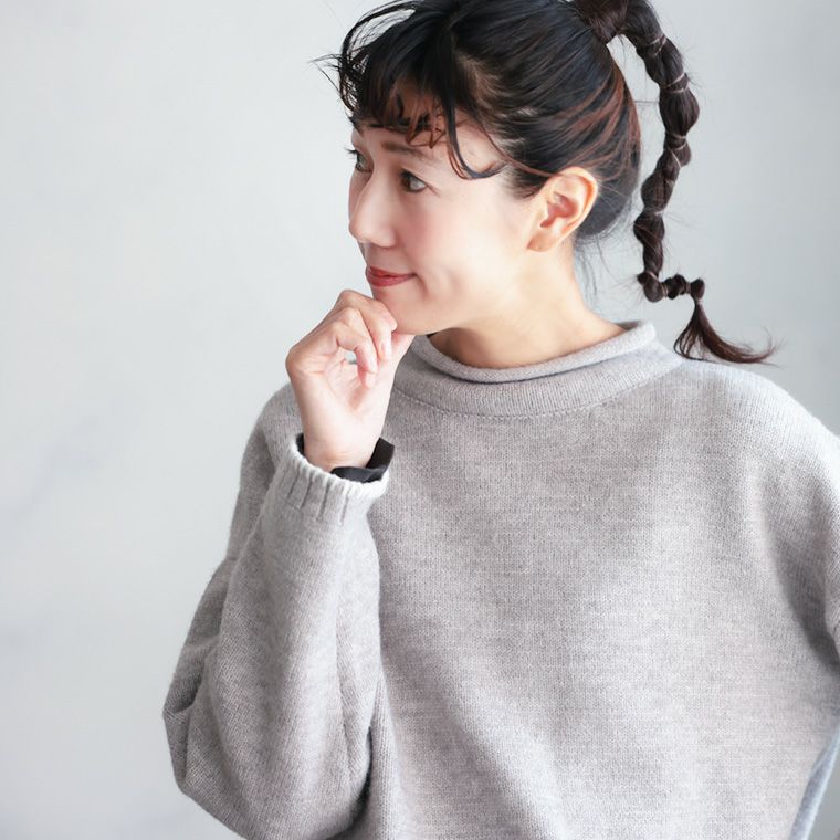 ひょっこり遊びにやってきた、わたげウサギみたいなニット | soulberry