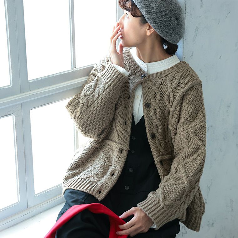 パッチワーク風デザイン ウールニットカーディガン 肉厚　ゆったり　秋冬　ポンポン パッチワーク風デザイン ウールニットカーディガン 肉厚 ゆったり 秋冬